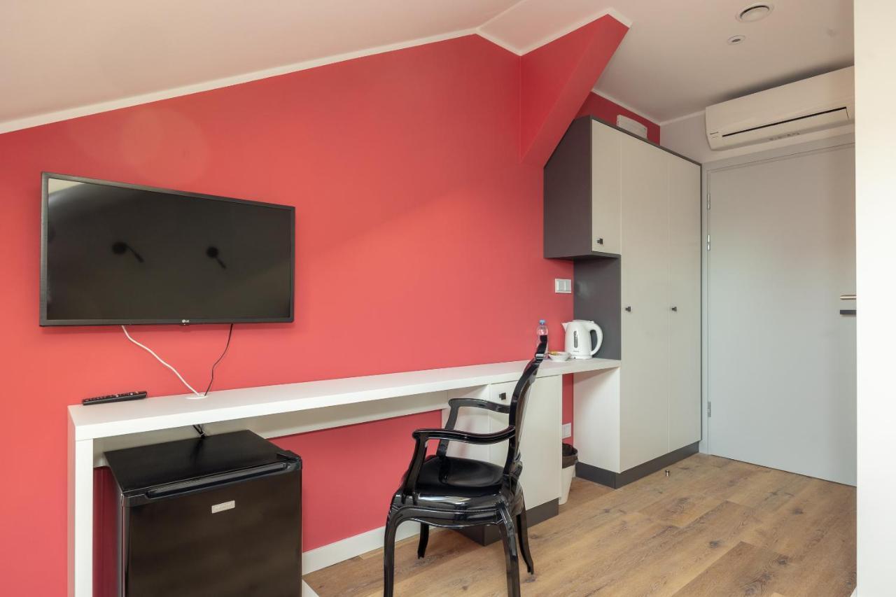 Ae Hostel Nowy Swiat Варшава Экстерьер фото
