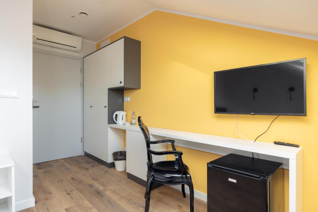 Ae Hostel Nowy Swiat Варшава Экстерьер фото