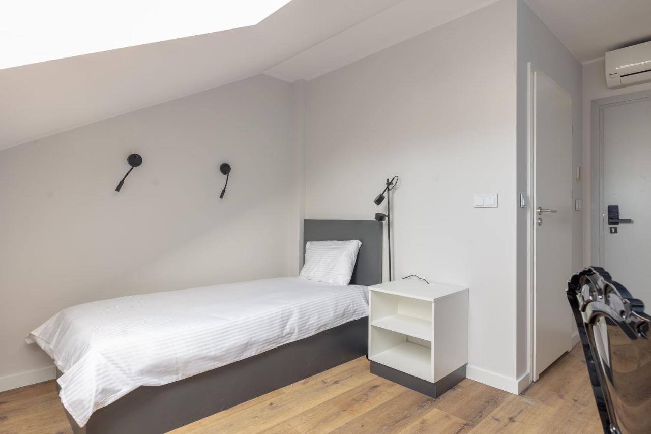 Ae Hostel Nowy Swiat Варшава Экстерьер фото