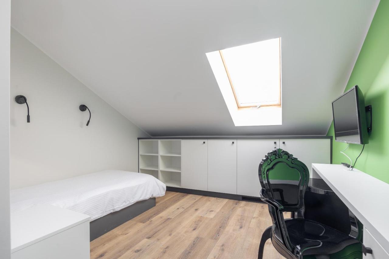 Ae Hostel Nowy Swiat Варшава Экстерьер фото