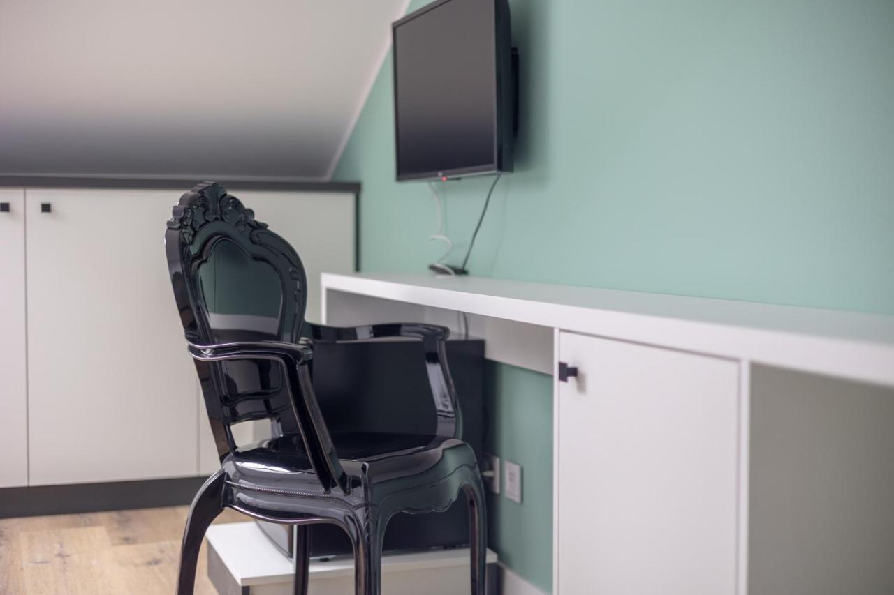 Ae Hostel Nowy Swiat Варшава Экстерьер фото